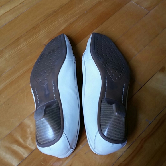 Hush Puppy Lether  white shoes size 7.5 - Picture 6 of 6